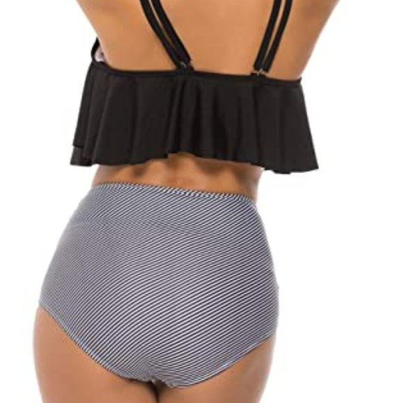 BLACK & WHITE 2 PIECE SWIMSUIT - Picture 5 of 8